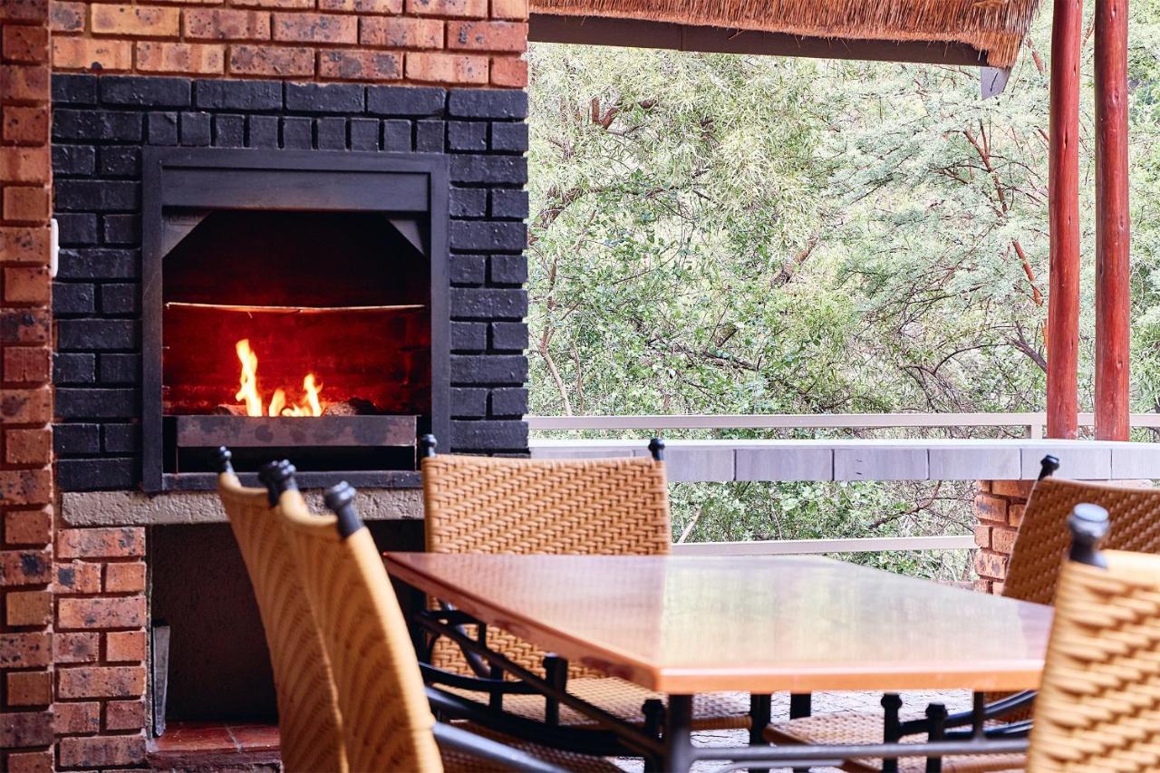 Hotel First Group Magalies Park Hartbeespoort Exterior foto