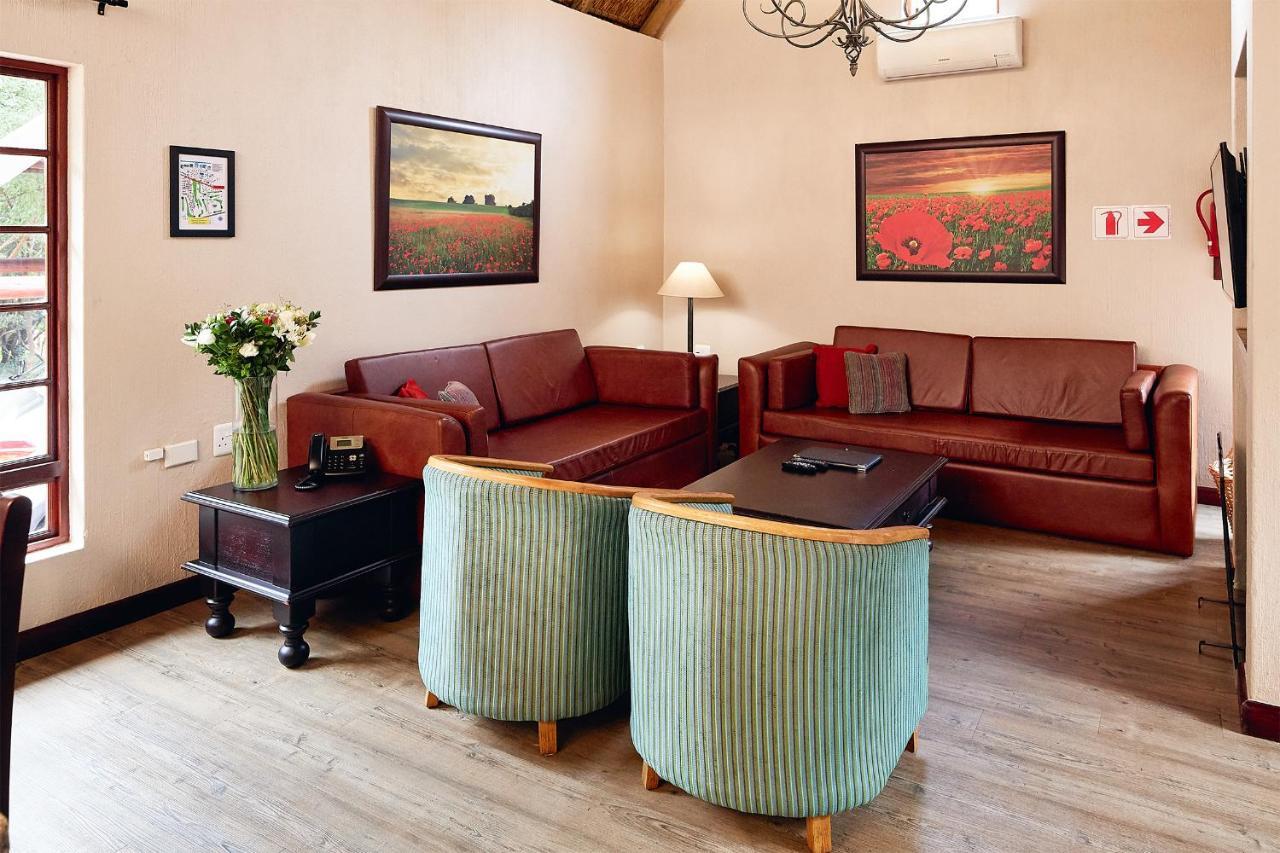 Hotel First Group Magalies Park Hartbeespoort Exterior foto